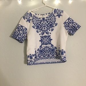 Sophisticated top and bottom set